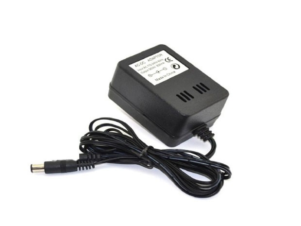 &u+ TRANSFORMADOR CARGADOR CONSOLA FAMILY PLUG 5.5 x 2.1